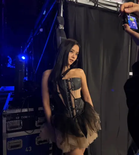 Image 23661388 from Jisoo  || - BLΛƆKPIИK ( BLACKPINK )
