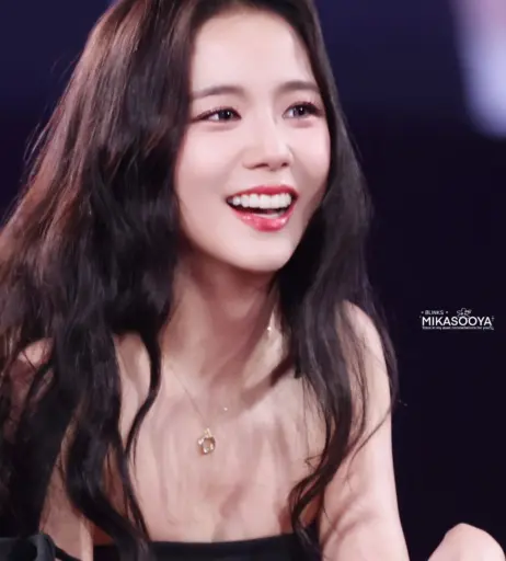Image 23661329 from Jisoo  || - BLΛƆKPIИK ( BLACKPINK )