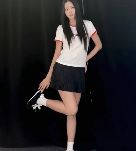 Image 23661221 from Jisoo  || - BLΛƆKPIИK ( BLACKPINK )