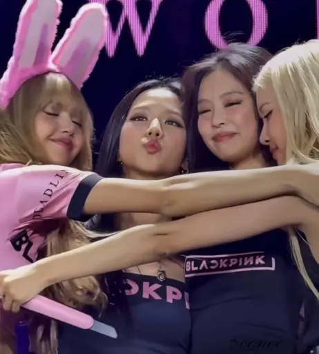 Image 23661235 from Jisoo  || - BLΛƆKPIИK ( BLACKPINK )