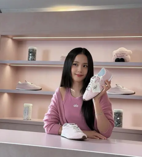 Image 23660995 from Jisoo  || - BLΛƆKPIИK ( BLACKPINK )