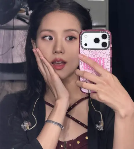Image 23660980 from Jisoo  || - BLΛƆKPIИK ( BLACKPINK )
