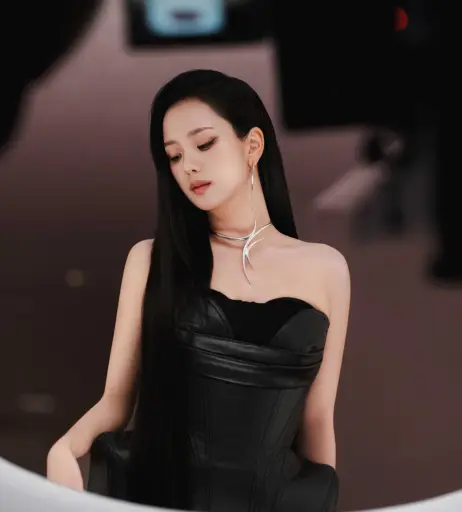 Image 23660924 from Jisoo  || - BLΛƆKPIИK ( BLACKPINK )