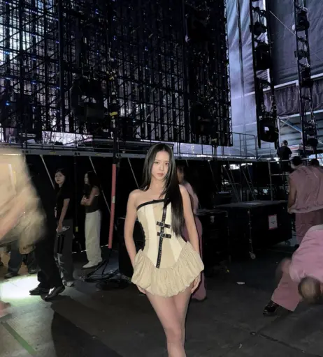 Image 23660855 from Jisoo  || - BLΛƆKPIИK ( BLACKPINK )