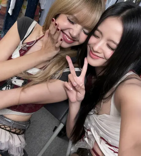 Image 23660854 from Jisoo  || - BLΛƆKPIИK ( BLACKPINK )