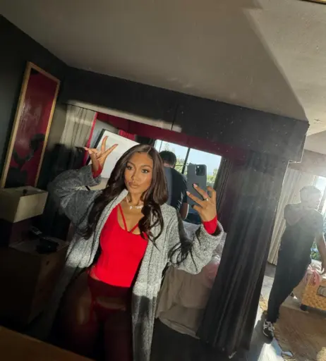 Image 23660303 from Parker McKenna Posey