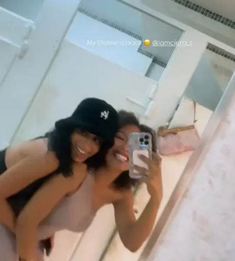 Image 23660299 from Parker McKenna Posey