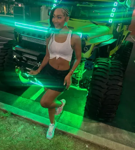 Image 23660216 from Parker McKenna Posey