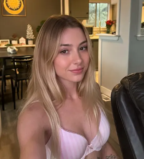 Image 2367487 from Maezzy Angelo