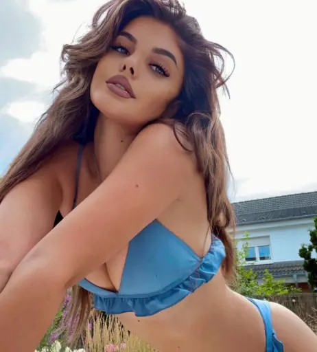 Image 2360985 from Lara Winter