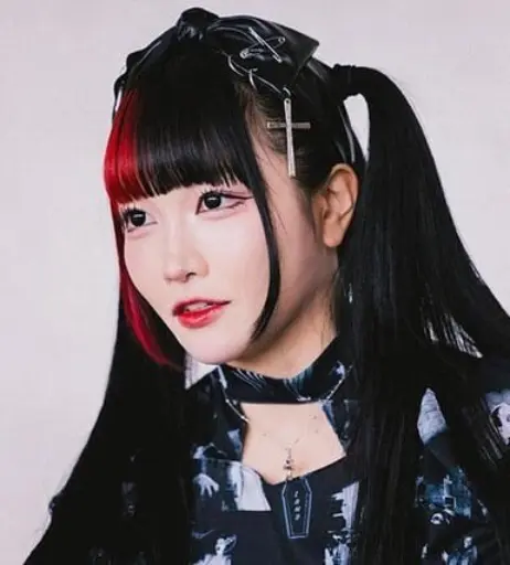 Image 23694446 from Maki Itoh