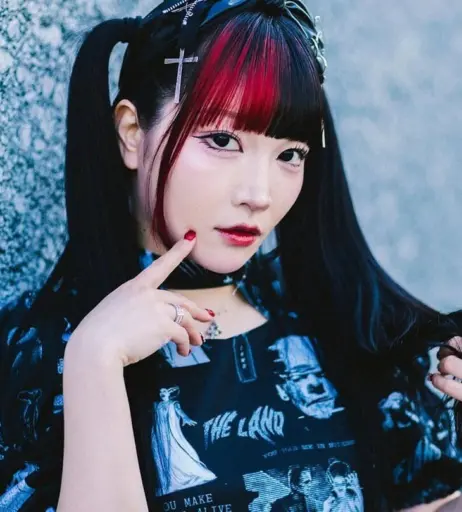 Image 23694449 from Maki Itoh