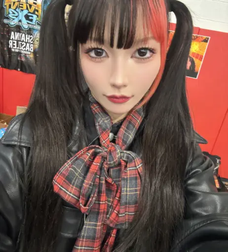 Image 23694387 from Maki Itoh