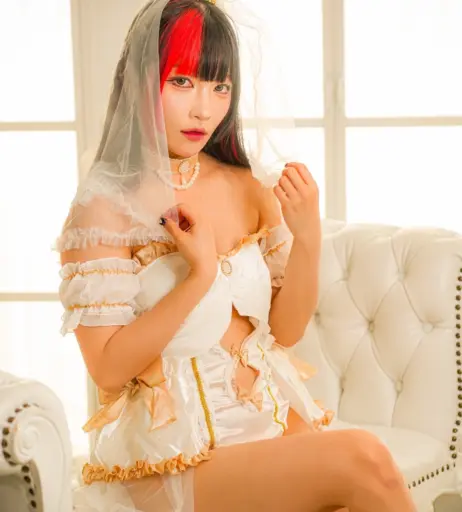 Image 23694340 from Maki Itoh