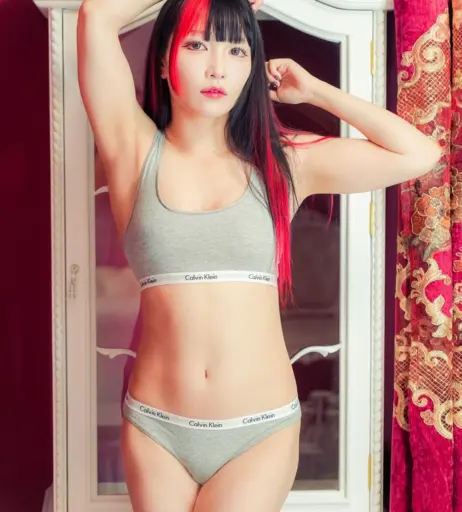 Image 23694279 from Maki Itoh
