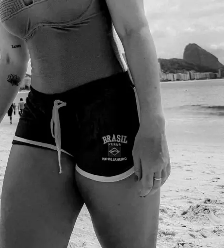 Image 23691352 from Paolla Oliveira