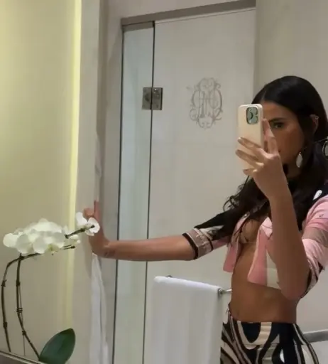 Image 23690856 from Bruna Marquezine