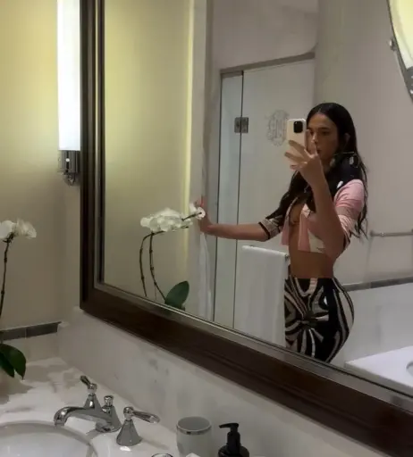 Image 23690855 from Bruna Marquezine