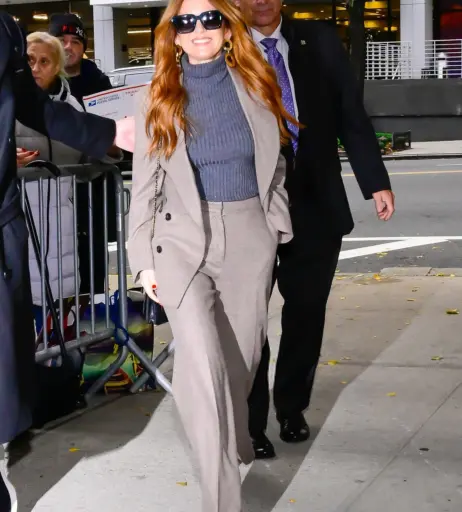 Image 23685192 from Isla Fisher
