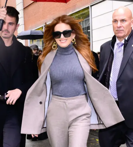 Image 23685183 from Isla Fisher
