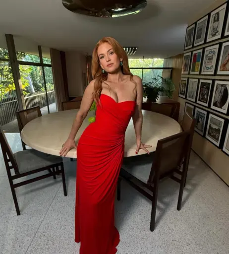 Image 23685216 from Isla Fisher