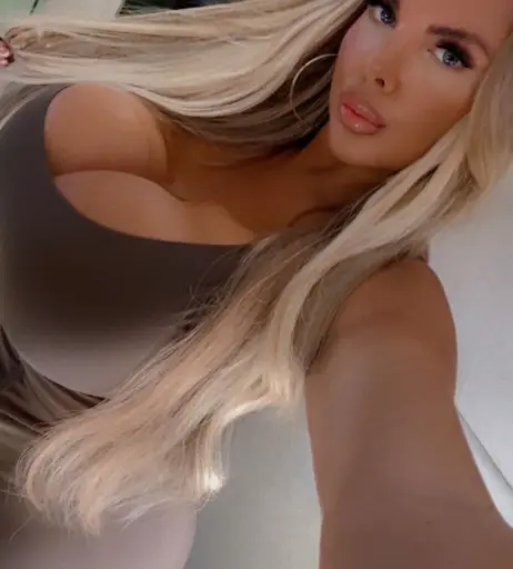 Image 23681388 from Victorialilyx