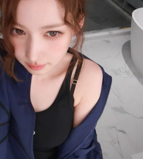 Image 23683409 from Minatozaki Sana (TWICE)