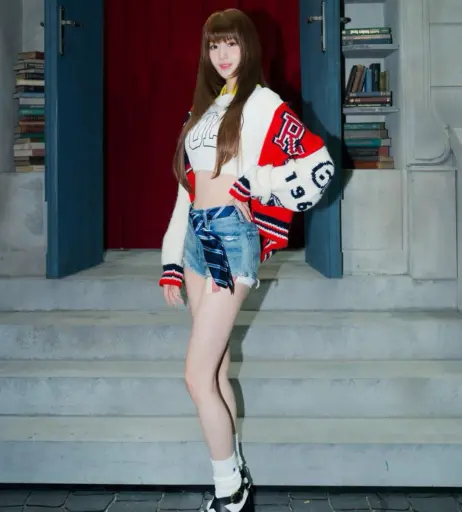 Image 23683000 from Minatozaki Sana (TWICE)