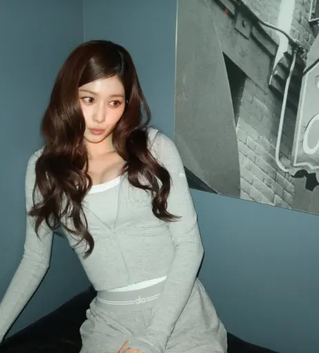 Image 23683009 from Minatozaki Sana (TWICE)
