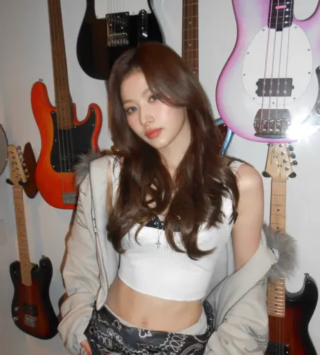 Image 23683076 from Minatozaki Sana (TWICE)