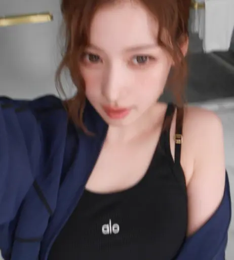 Image 23683391 from Minatozaki Sana (TWICE)