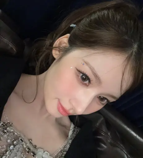 Image 23683237 from Minatozaki Sana (TWICE)