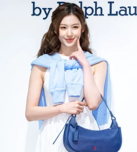 Image 23683248 from Minatozaki Sana (TWICE)
