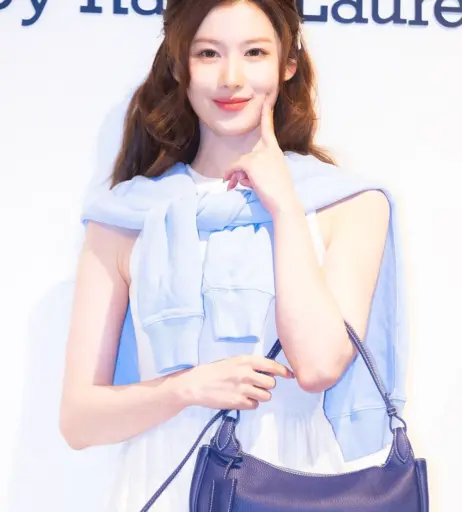 Image 23683276 from Minatozaki Sana (TWICE)