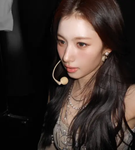 Image 23682962 from Minatozaki Sana (TWICE)