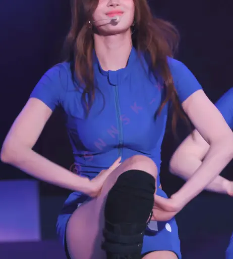 Image 23682948 from Minatozaki Sana (TWICE)