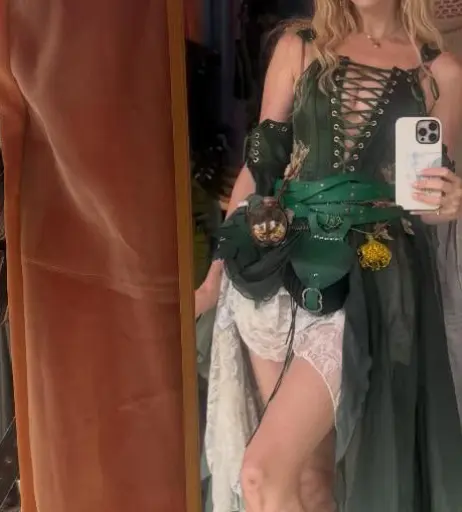 Image 23555488 from Virginia Gardner