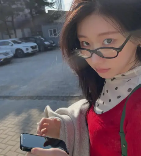 Image 23554504 from Chaeryeong - ITZY (채령)
