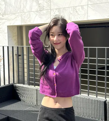 Image 23554490 from Chaeryeong - ITZY (채령)