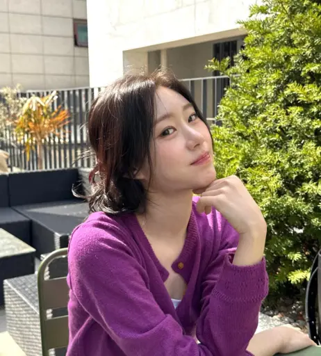Image 23554495 from Chaeryeong - ITZY (채령)