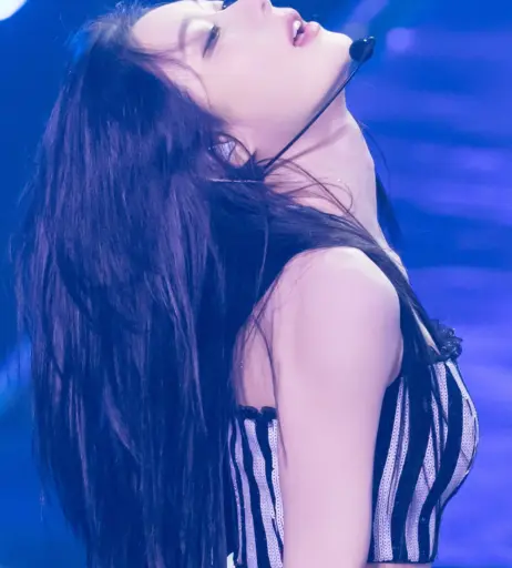 Image 23554483 from Chaeryeong - ITZY (채령)