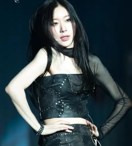 Image 23554487 from Chaeryeong - ITZY (채령)
