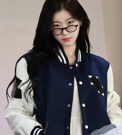 Image 23554484 from Chaeryeong - ITZY (채령)