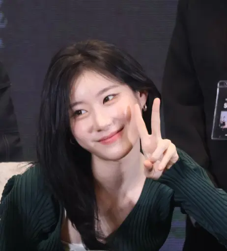 Image 23554435 from Chaeryeong - ITZY (채령)