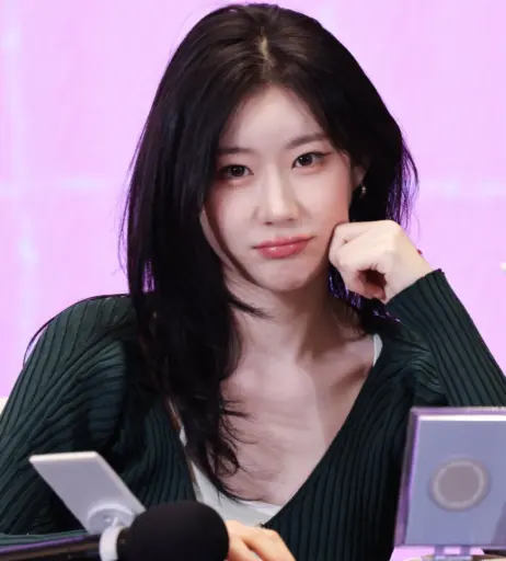 Image 23554434 from Chaeryeong - ITZY (채령)
