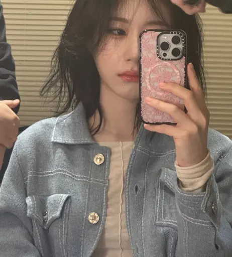 Image 23554444 from Chaeryeong - ITZY (채령)