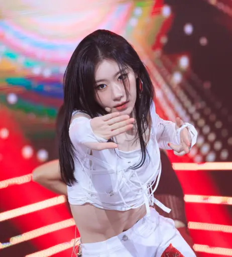 Image 23554392 from Chaeryeong - ITZY (채령)