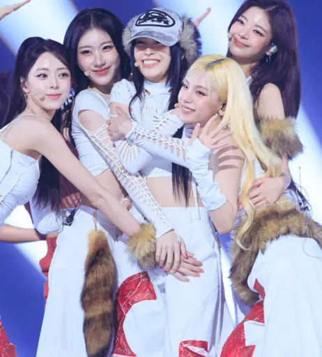 Image 23554396 from Chaeryeong - ITZY (채령)