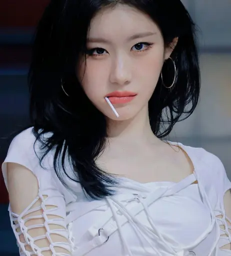 Image 23554383 from Chaeryeong - ITZY (채령)