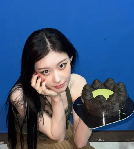 Image 23554382 from Chaeryeong - ITZY (채령)